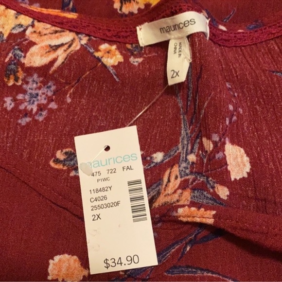 New! Maurices Red Floral Sweetheart Neck Smocked Bottom Top - Picture 5 of 6